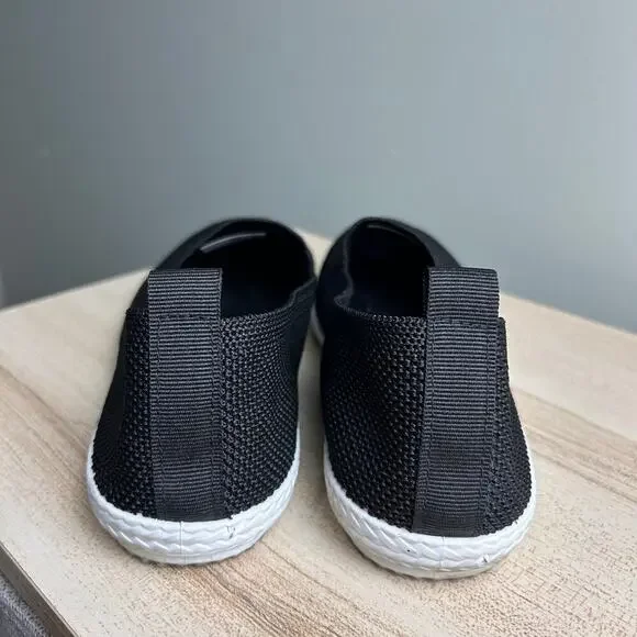 Tommy Bahama Black Slip On Shoes Sneakers Mesh Lighweight Travel Casual size 7.5 - Picture 5 of 8